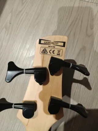 Bajo eléctrico Ibanez GSRM20B MIKRO