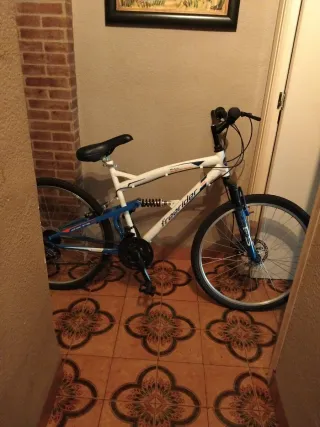 Bicicleta 14 poco uso