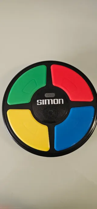 Pictureka, gestos, party & co y 7wonders, simon