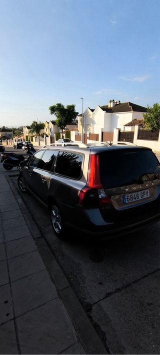 Volvo V70 2009