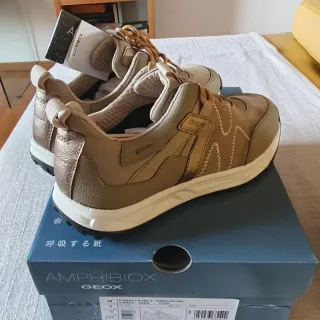 Scarpe Geox Beige/Oro