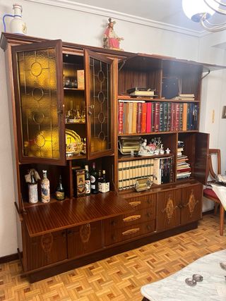 MUEBLE DE SALON MADERA Y CRISTAL
