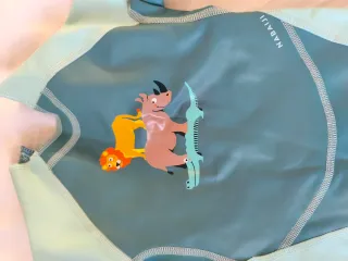 Neopreno Decathlon 3-4 años animales