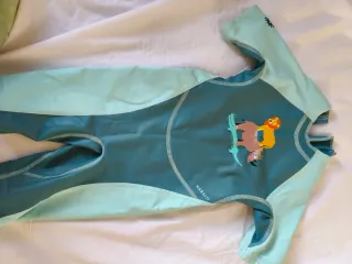 Neopreno Decathlon 3-4 años animales