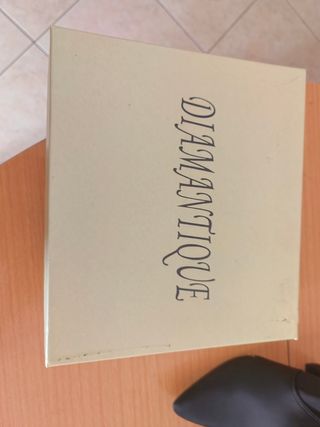 Stivaletti neri tacco donna