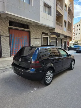 Volkswagen Golf 2002
