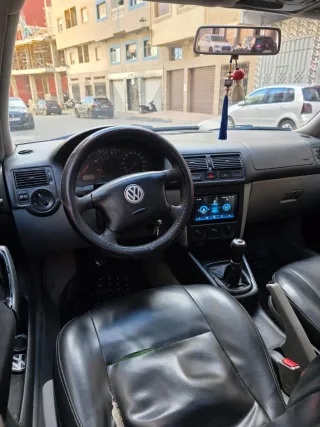 Volkswagen Golf 2002