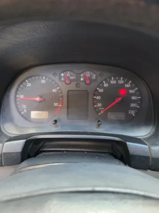 Volkswagen Golf 2002