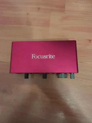 Focusrite Scarlett 2i2 Interfaz Audio USB