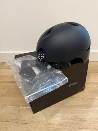 Casco Fox Talla M Negro, para skate, bici, patín..