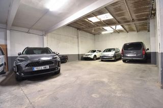 Nave industrial en venta en Zona Avenida al Vedat en Torrent