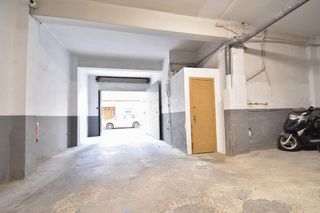 Nave industrial en venta en Zona Avenida al Vedat en Torrent
