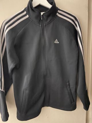 Chaqueta deportiva Adidas negra