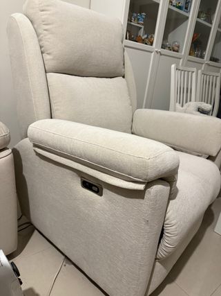 Sillón relax Pedro Ortiz beige