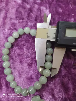 Pulsera de jade con charm de oso