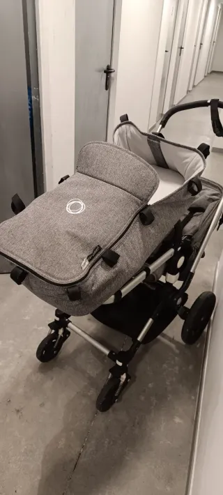 Carro Bugaboo Cameleon 3 + otra funda+ Pañalera