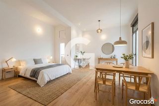 Local comercial en venta en La Plana en Esplugues de Llobregat