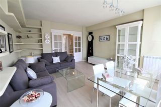 Piso en alquiler en Los Cármenes en Madrid