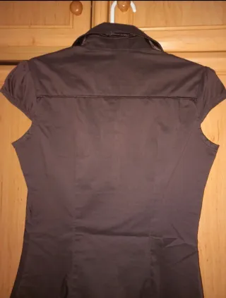 Vestido marrón Stradivarius