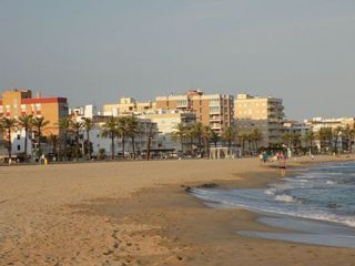 Local comercial en alquiler en Casco Urbano en Vinaròs
