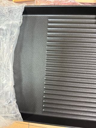 Plancha electrica nueva 1800W