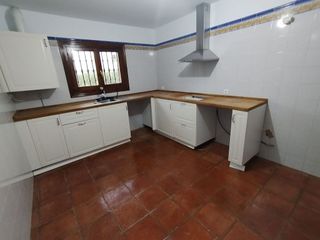 Chalet en alquiler en La Granja-La Colina-Los Pastores en Algeciras