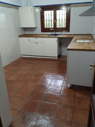 Chalet en alquiler en La Granja-La Colina-Los Pastores en Algeciras