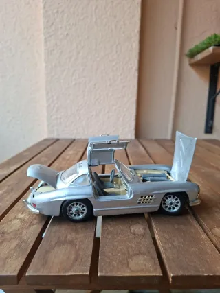 Maqueta Mercedes 300 SL 1/24