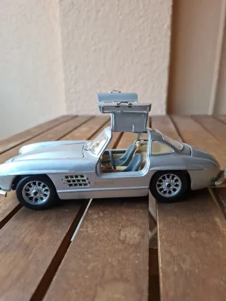 Maqueta Mercedes 300 SL 1/24