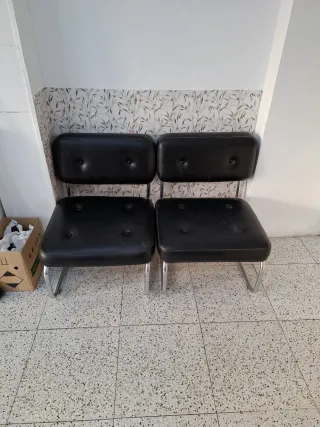 2 Sillones Vintage Cuero y Metal Negro/Plata