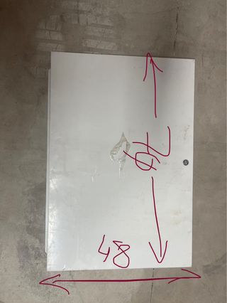 Tapa para cuarto de tubos de suelo radiante