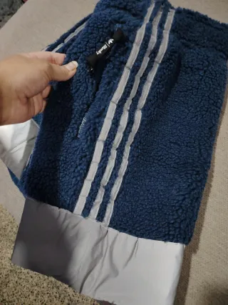 Shorts Adidas Blondey Sherpa Azul