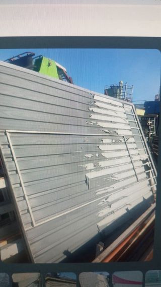 Puerta de garaje cochera