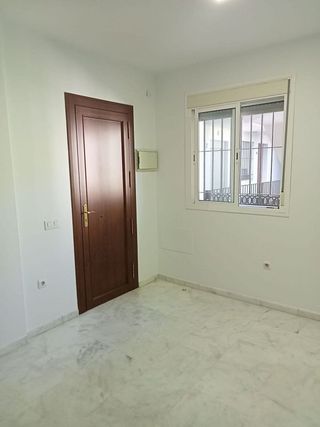 Piso en alquiler en Coria del Río