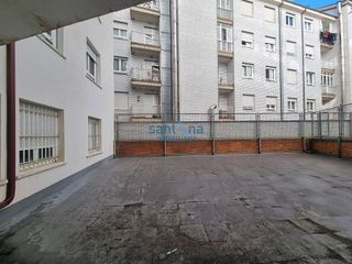 Piso en alquiler en La Chantría - La Lastra en León