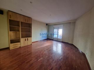 Piso en alquiler en La Chantría - La Lastra en León