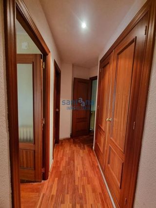 Piso en alquiler en La Chantría - La Lastra en León