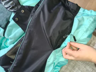 Abrigo de esquí para niña