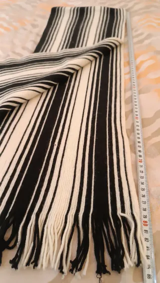 Bufanda H&M rayas blanco y negro