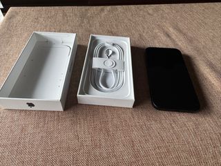 iPhone 16 128GB Negro, sin uso . Original