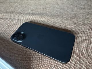 iPhone 16 128GB Negro, sin uso . Original