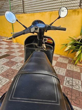 Vespa 200