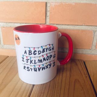 Taza Stranger Things
