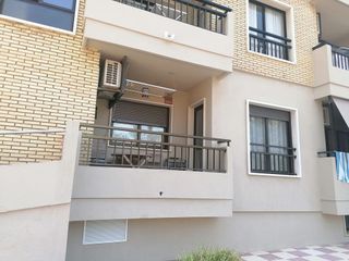 Piso en alquiler en Playa de los Boliches en Fuengirola