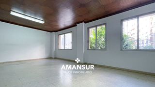 Oficina en venta en Centro en Huelva