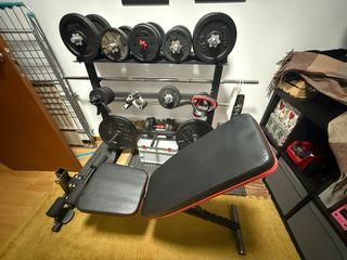 Equipo de gimnasio en casa