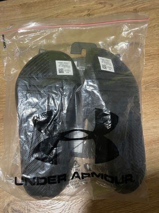 Chanclas Under Armour Unisex Negras Talla 40