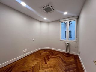 Oficina en alquiler en Barrio de Abando en Bilbao