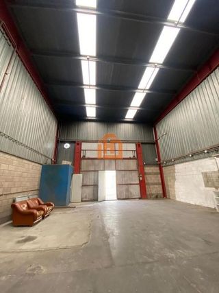 Nave industrial en alquiler en La Chantría - La Lastra en León