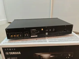 Yamaha NP-S303 Reproductor Red